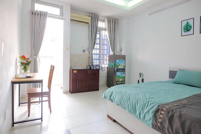 Hình ảnh Phòng mới xây 100% cửa sổ thoáng mát có thang máy giờ tự do