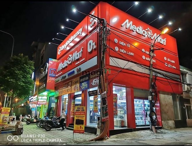 Hình ảnh Cho thuê căn góc siêu đẹp mặt phố Trường Chinh