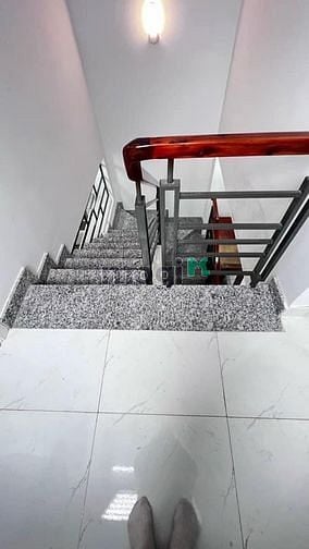 Hình ảnh Sát CV Làng Hoa 34m2 2PN 2WC Chỉ nhỉnh 2 tỷ