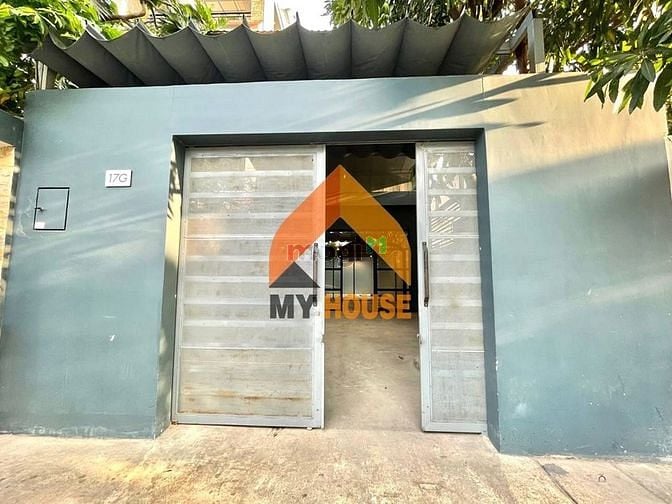 Hình ảnh @ Mặt bằng VIP THẢO ĐIỀN  đúng nhận sai cãi giùm em đẹp quá trời rồi