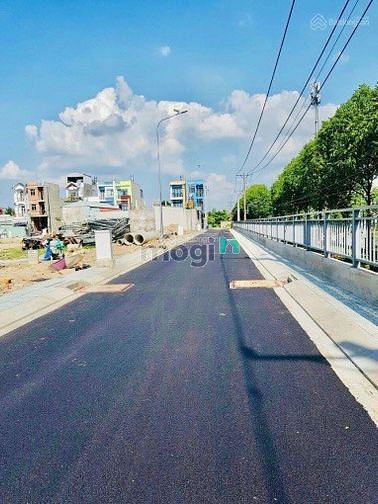 Hình ảnh nền đất đường Ngô Chí Quốc, Bình Chiểu, Thủ Đức. Lô 64m2 sổ sẵn. Xây t
