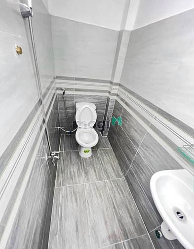 Hình ảnh KHU ĐẮC ĐỊA CMT8 Q10 2tỷ280 3Pn SHR 3wc 57m2