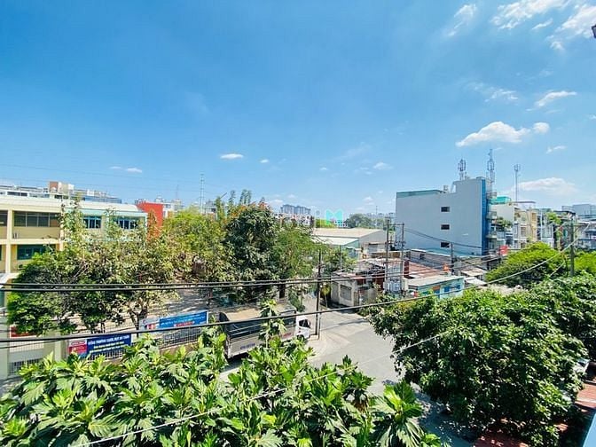 Hình ảnh Cho Thuê Căn Hộ Full Nội Thất_Cửa Sổ Lớn_Quận 10