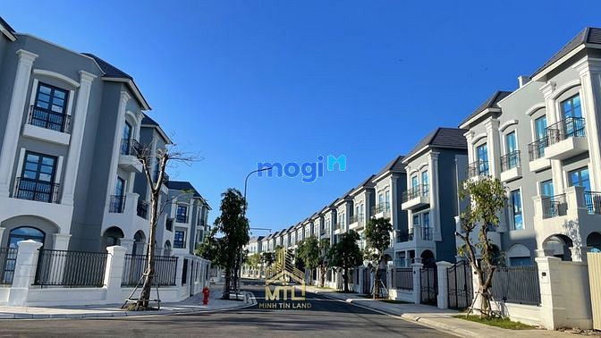 Hình ảnh Bán biệt thự đơn lập chỉ 23,8 tỷ Vinhomes Quận 9