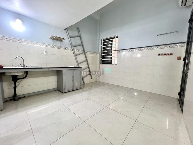 Hình ảnh Phòng có gác Cống Lỡ P15 Tân Bình