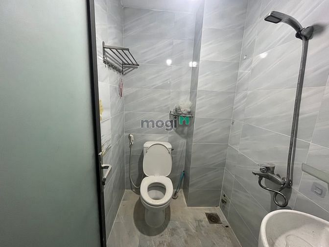 Hình ảnh Căn Hộ Mới Xây - Bancol Cửa Sổ Lớn - Nội Thất Mới 100% - Kế ĐH Hoa Sen