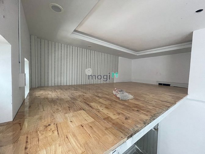 Hình ảnh Duplex Ban Công đi bộ qua ĐH Văn Lang cs3, IUH