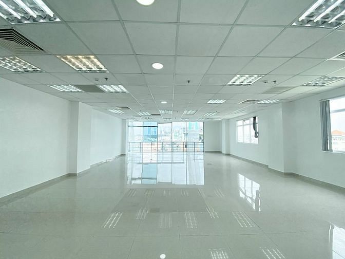 Hình ảnh Thật 100 %! Bán tòa building góc 2 MT Cách Mạng Tháng 8-Rạch Bùng Binh