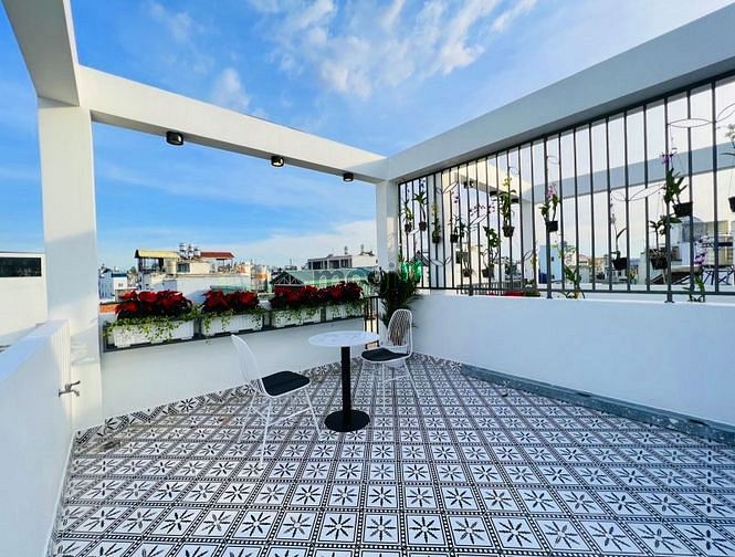 Hình ảnh Nhà 4 tầng hẻm xe hơi 3PN Đỗ Thúc Tịnh, 4x9m