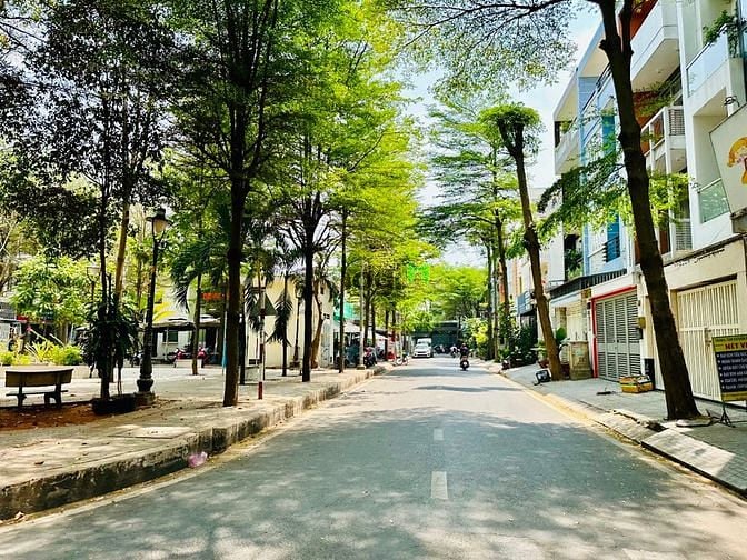Hình ảnh Đất hẻm xe hơi thông khu Hồng Long Thủ Đức