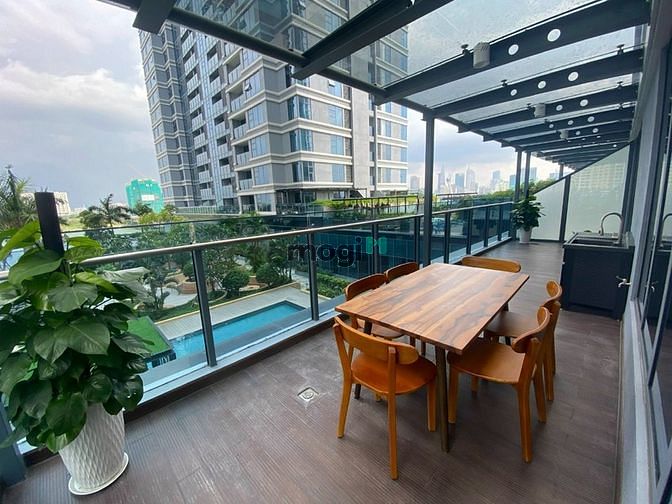 Hình ảnh Cho thuê 2PN độc đáo với sân vườn tại Sunwah Pearl