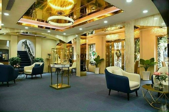Hình ảnh Cho thuê góc 2 MT Võ Văn Tần 15x20