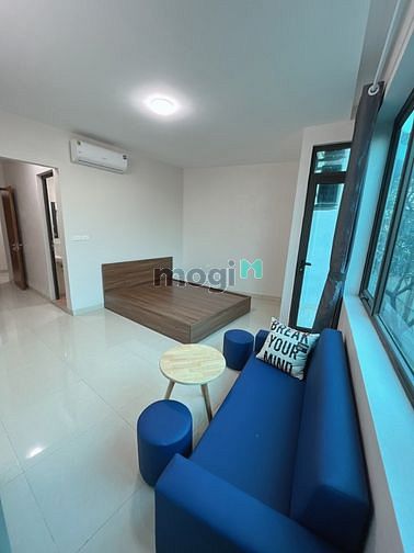 Hình ảnh BigC trần duy hưng mới tinh full đồ thang máy ở luôn