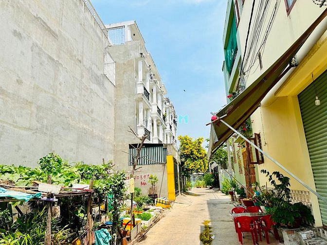 Hình ảnh Lô góc hẻm 652 quốc lộ 13 Thủ Đức cực đẹp