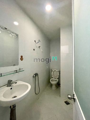 Hình ảnh Phòng mới ngay đường Lê Văn Quới