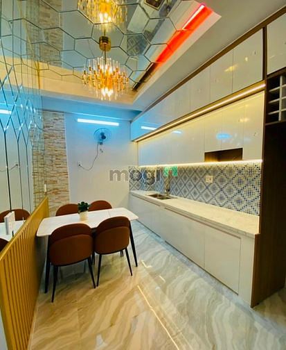Hình ảnh MUA NHANH BÁN LẸ Huỳnh Mẫn Đạt Q5 2tỷ010 3Pn
