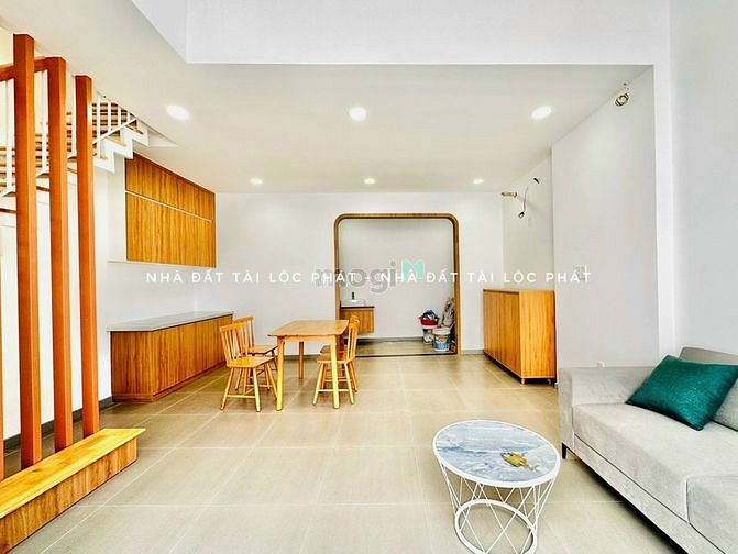 Hình ảnh Bán nhà 3 lầu Phan Văn Trị, hẻm 5m, 5m3x8, Giá 5ty7