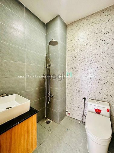 Hình ảnh Bán nhà 3 lầu Phan Văn Trị, hẻm 5m, 5m3x8, Giá 5ty7