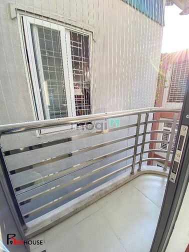 Hình ảnh Phòng đẹp có ban công full đồ ở Cầu Giấy 30m2