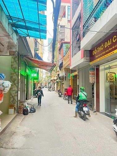 Hình ảnh Bán nhà xây mới Thái Thịnh, 52m2, 7 tầng, thang máy, KD đỉnh, 12.5 tỷ
