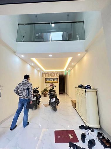 Hình ảnh Bán nhà xây mới Thái Thịnh, 52m2, 7 tầng, thang máy, KD đỉnh, 12.5 tỷ