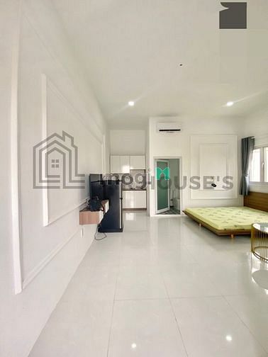 Hình ảnh 1 PHÒNG 2 Cửa sổ thoáng mát, đón nắng có BANCOL