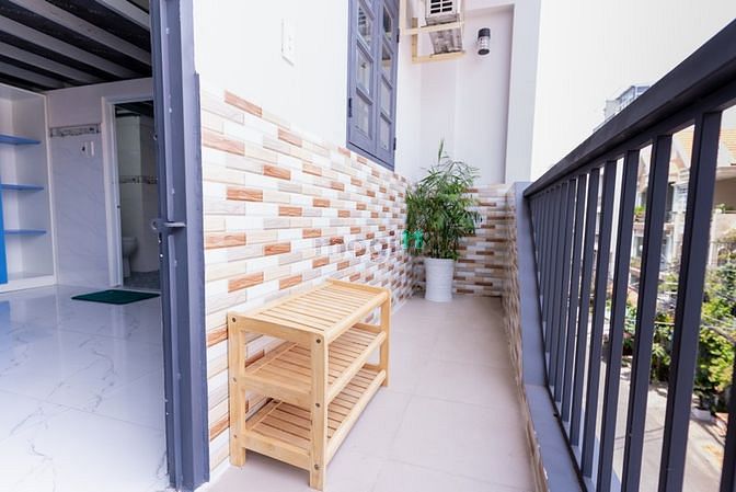 Hình ảnh Căn Duplex có bancol mới xây gần Etown Cộng hòa