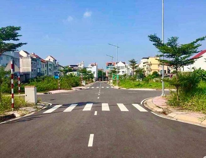 Hình ảnh Bán gấp lô đất trục chính bách khoa giá rẻ nhất thị trường