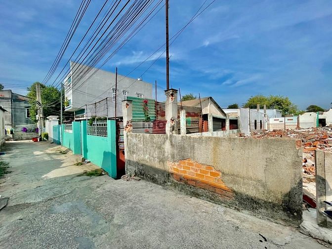 Hình ảnh Bán Đất gần nhà thờ lái thiêu 113m2 đường du lịch giá 2ty490