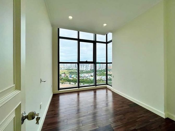 Hình ảnh Bán siêu phẩm Penthouse lớn D'Lusso. 5 phòng ngủ - 5 WC