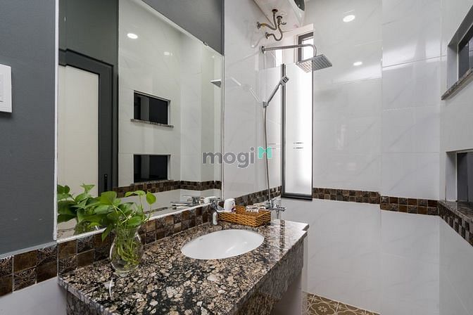 Hình ảnh 🔥Căn Hộ Cao Cấp_Gần Vòng Xoay Nowzone_Dịch vụ tốt