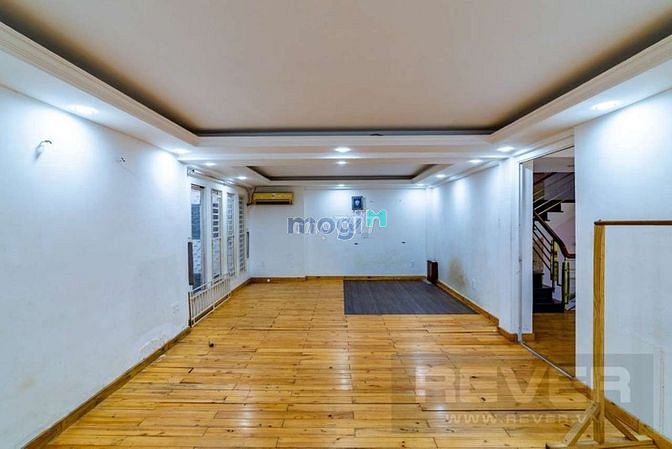 Hình ảnh Cho thuê nhà 68A Hoa Lan, P2 Phú Nhuận