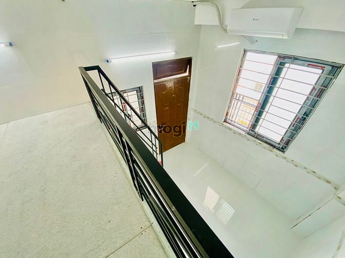 Hình ảnh Duplex Ban Công - Cửa Sổ Full Nội Thất Gần Sân Bay