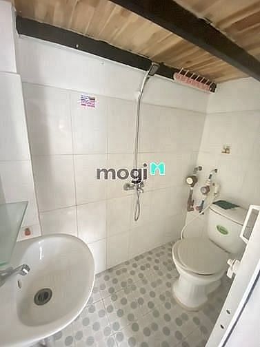 Hình ảnh Phòng trọ CÓ MÁY LẠNH gần ĐH CNTP Lê Trọng Tấn