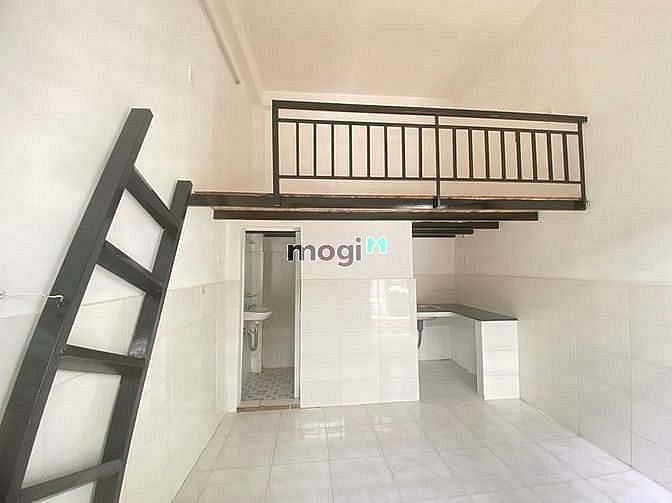 Hình ảnh Phòng trọ CÓ MÁY LẠNH gần ĐH CNTP Lê Trọng Tấn