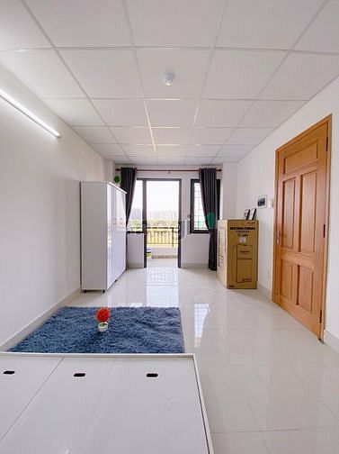 Hình ảnh Mb6623 nạp rút nhanh chóng mới 100% sau lưng AEON TP có ban công đầy đủ nội thất