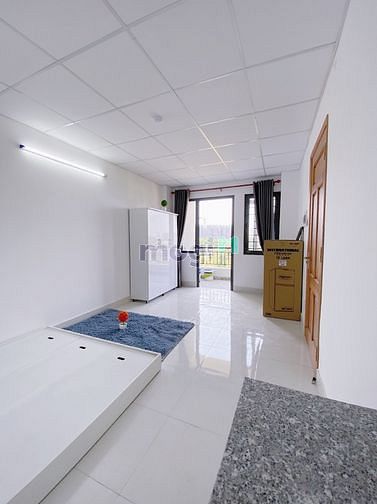 Hình ảnh Mb6623 nạp rút nhanh chóng mới 100% sau lưng AEON TP có ban công đầy đủ nội thất