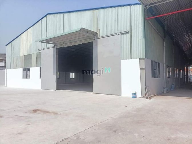 Hình ảnh Cho Thuê Xưởng Container 2000m Thủ Đức. Gần CV Bình Phước