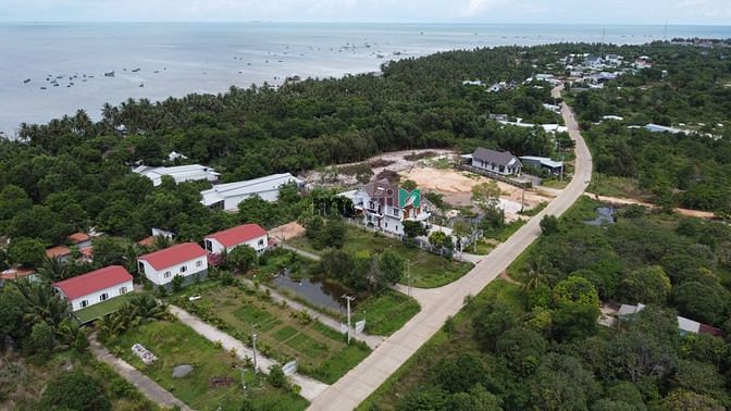 Hình ảnh Bán đất biển bãi bổn hàm ninh có sẵn 5 homestay có thể khai thác
