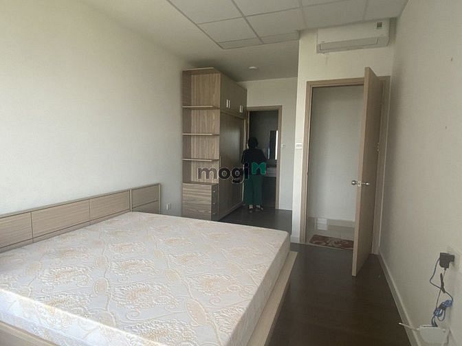 Hình ảnh Cho thuê Trang Chủ MB66.COM / Đăng Ký Tặng 66K 2PN tầng cao view hồ bơi thoáng mát The Sun Avenue
