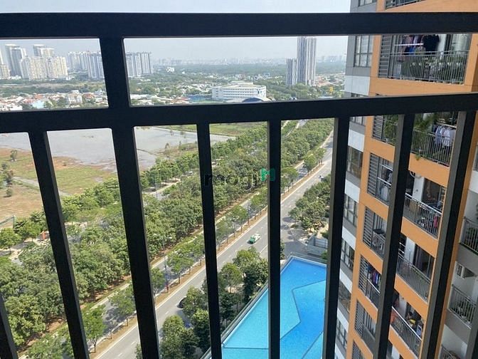 Hình ảnh Cho thuê Trang Chủ MB66.COM / Đăng Ký Tặng 66K 2PN tầng cao view hồ bơi thoáng mát The Sun Avenue