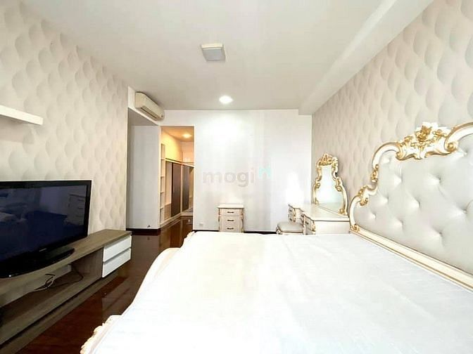 Hình ảnh BÁN GẤP SunriseCity 99m2 2P 2ty010 TẶNG FULL Nội Thất