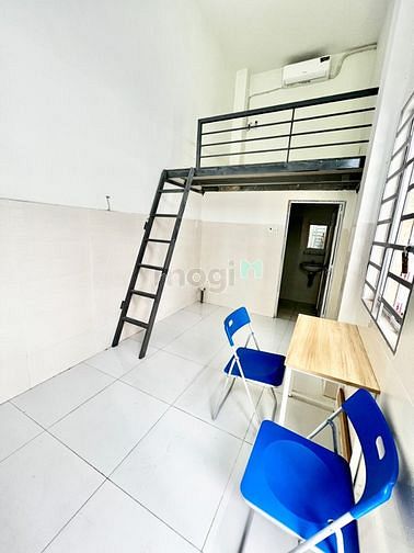 Hình ảnh Còn trống 1 phòng mới xây ngay ngã 4 gò mây