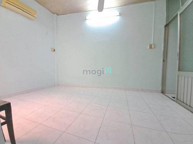 Hình ảnh Bán nhà HXH 54,6m2 đường 37 , Quận 7 - SHR