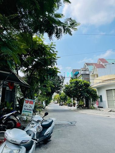 Hình ảnh Bán lô đất 240m2 mặt tiền đường Hà Duy Phiên