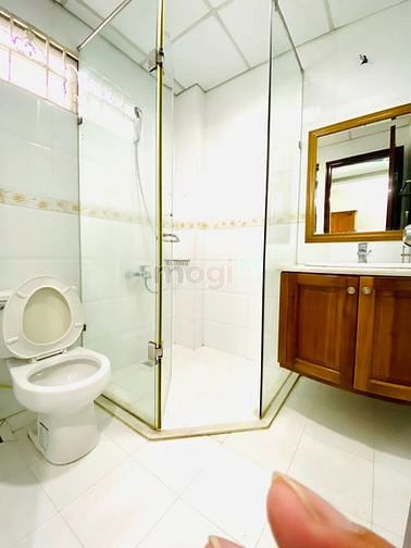 Hình ảnh Căn Hộ Full nội thất Gỗ Cao Cấp Gần ĐH Sư Phạm - LÊ VĂN SỸ, Quận 3