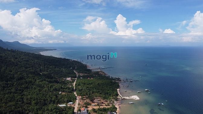 Hình ảnh bán đất biển cặp suối mặt tiền hàm ninh phú quốc. Sivaland.com