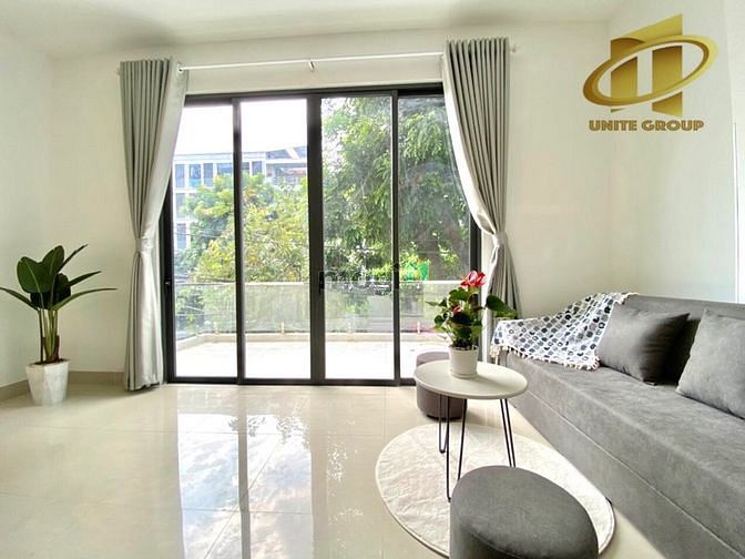 Hình ảnh Studio ban công máy giặt riêng gần Crescent Mall Quận 7