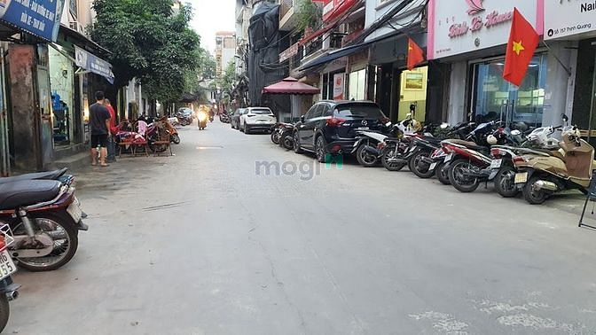 Hình ảnh Ô tô vào nhà! 2 thoáng vĩnh viễn! Bán đất Thịnh Quang 129m2, mt 6.4m