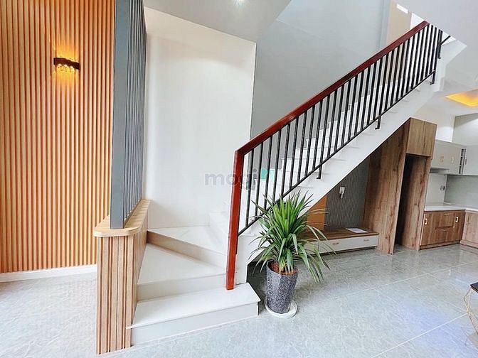 Hình ảnh Bán nhà 100m2 DTSD 1 trệt 1 lầu 2PN, 2WC Tân Kiên Bình Chánh 1tỷ 700tr